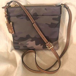 Tommy Hilfiger Crossbody